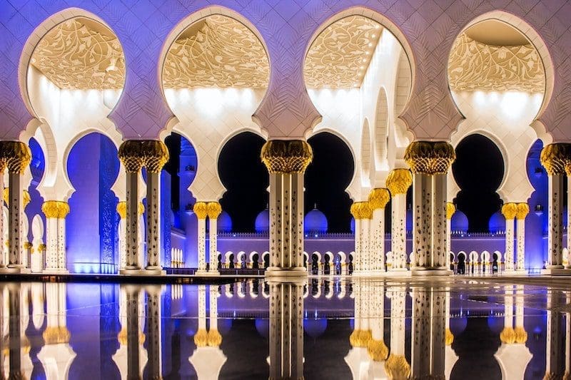 Sheikh Zayed Grand Mosque. - East End Taste Magazine