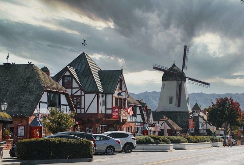 solvang claifornia buildings road trip