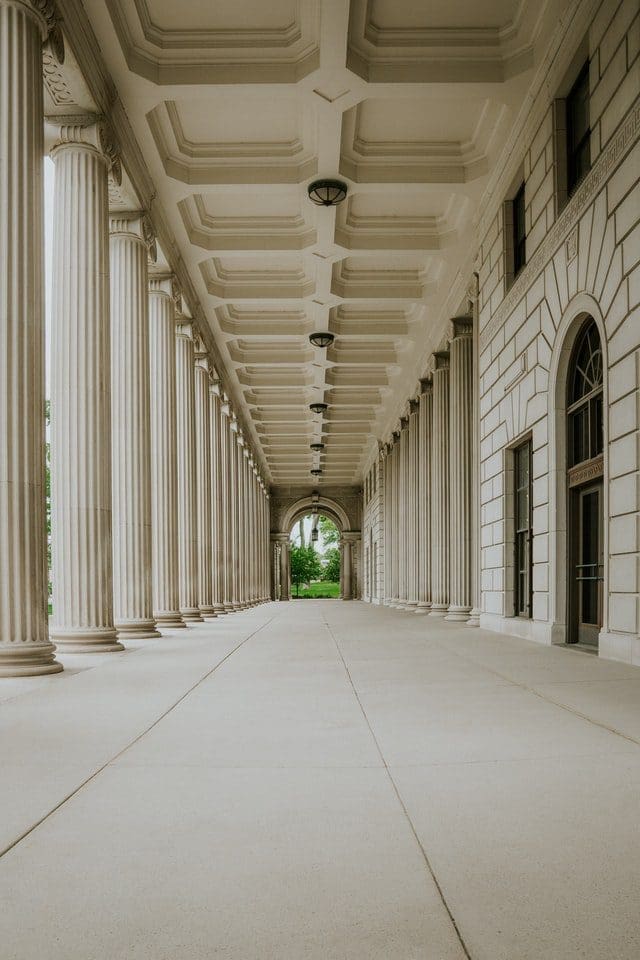 beautiful wedding photo ideas modern marble museum