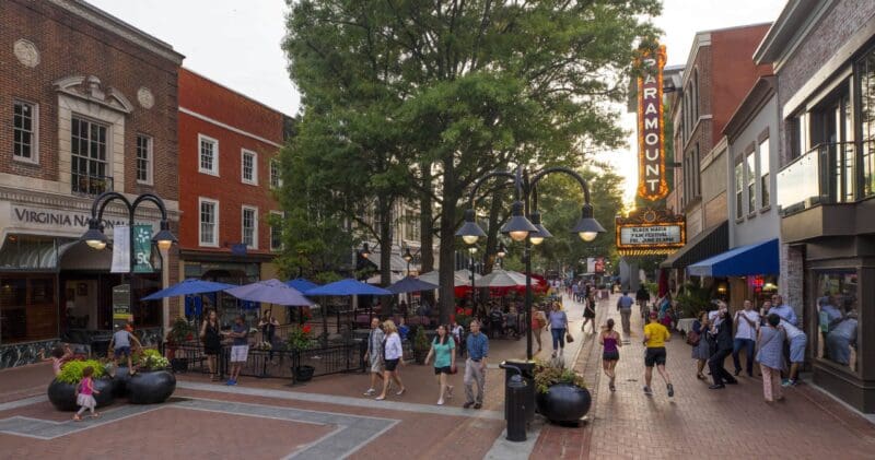 charlottesville historic pedestrian downtown mall