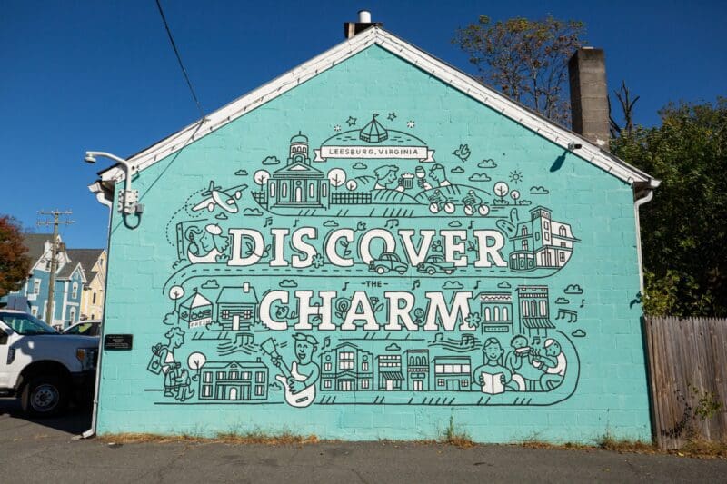 leesburg virginia cute discover charm building