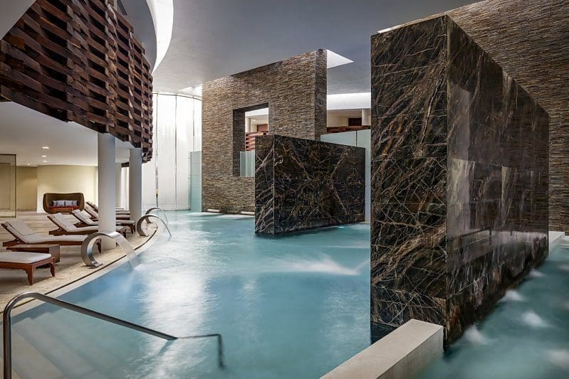 Grand Velas Hydrotherapy room