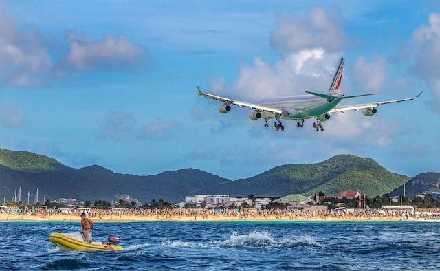 Spectacular Landing at SXM Airport Maho Beach