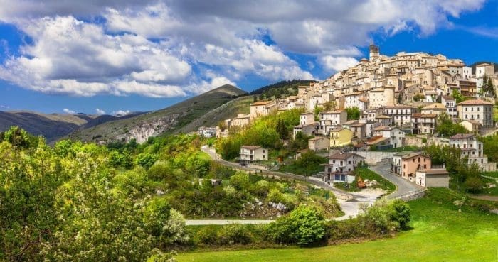 Castel del Monte, Abruzzo, Italy