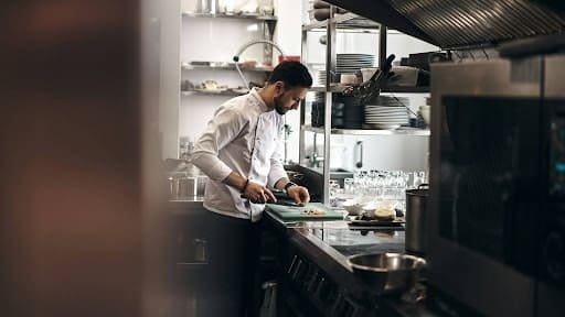 chef working in restaurant